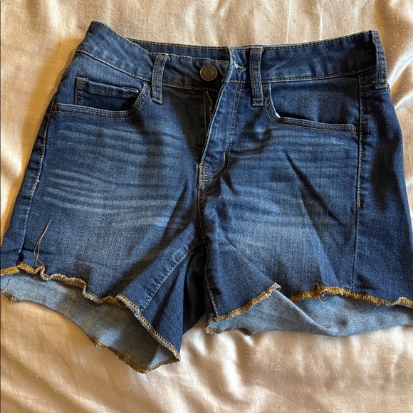 Mid Rise / High Rise Shortie Denim Shorts - Picture 9 of 11